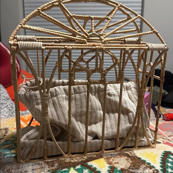 Zara Elegant Tan Woven Basket - Picture 1 of 9